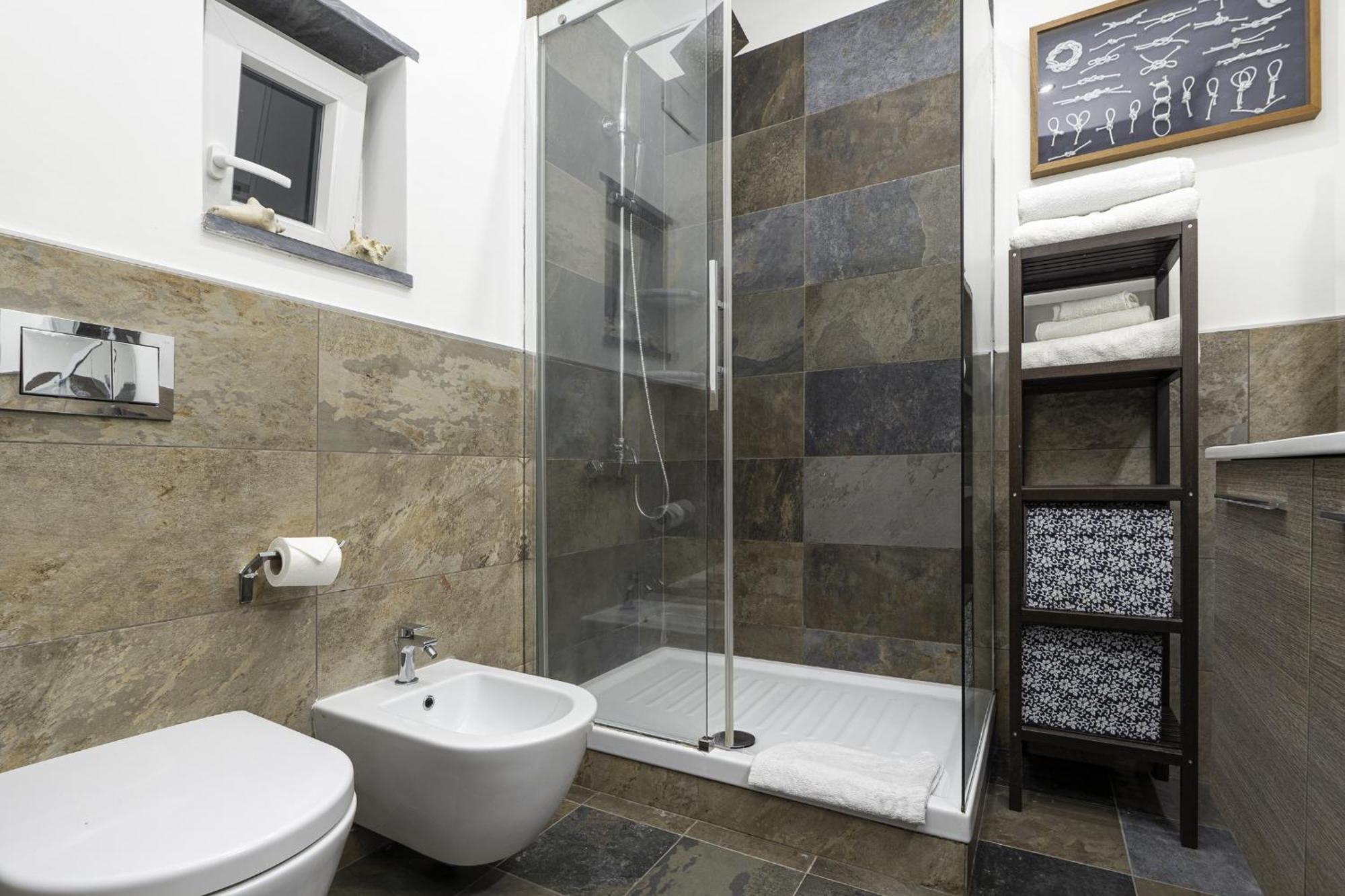 Apartamento Rosa Homes The Red - Centro Storico, Acquario, Porto Antico